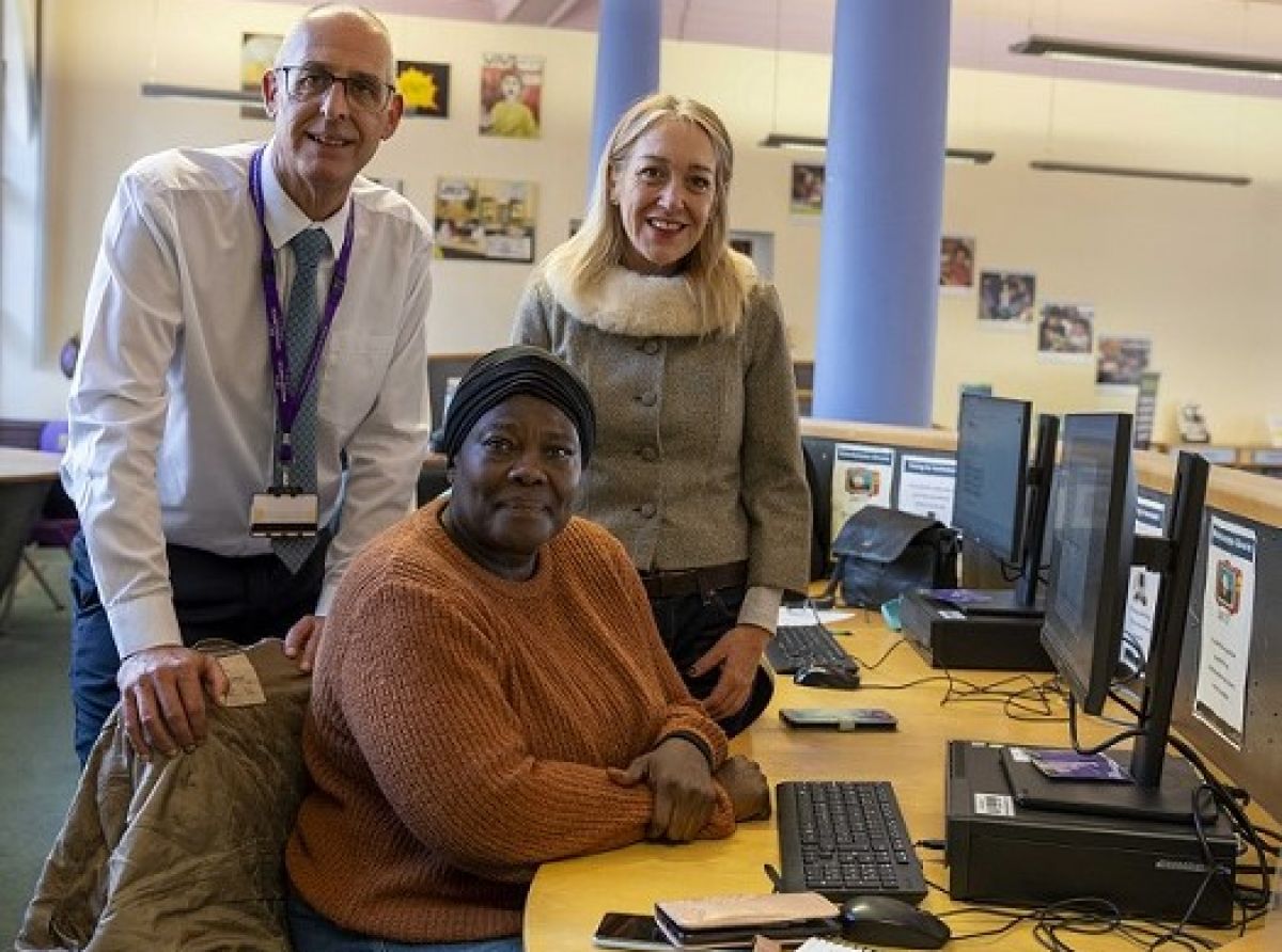 Residents encouraged to get connected and build digital confidence during Get Online Week 2026